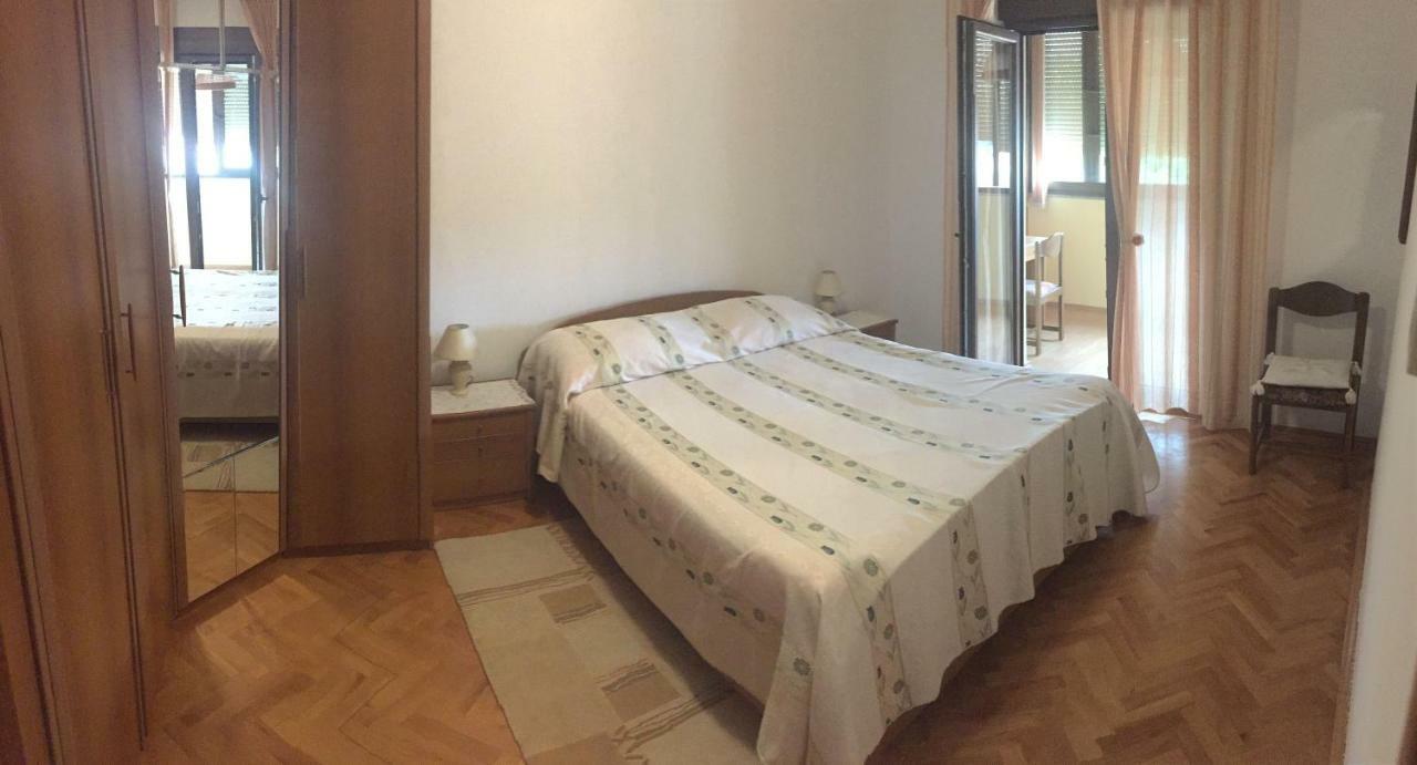 Duska Apartment Umag Bagian luar foto